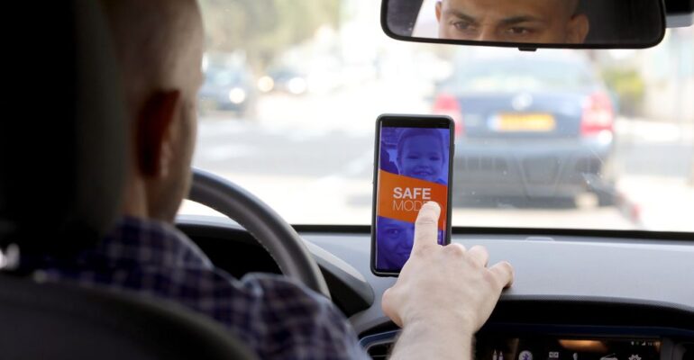 Anti-Distraction Systems Shut Down Smartphone Use