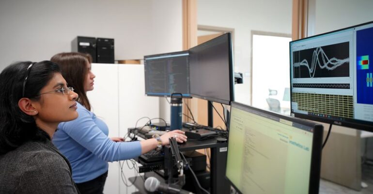 A New BCI Instantly Synthesizes Speech