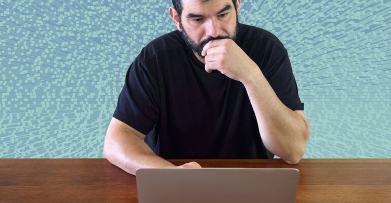 The Dying Dream of a Decentralized Web