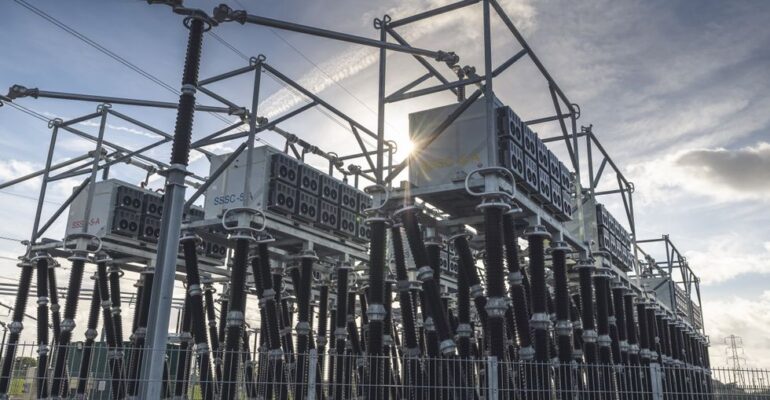 This Low-Cost Stopgap Tech Can Fix the Grid