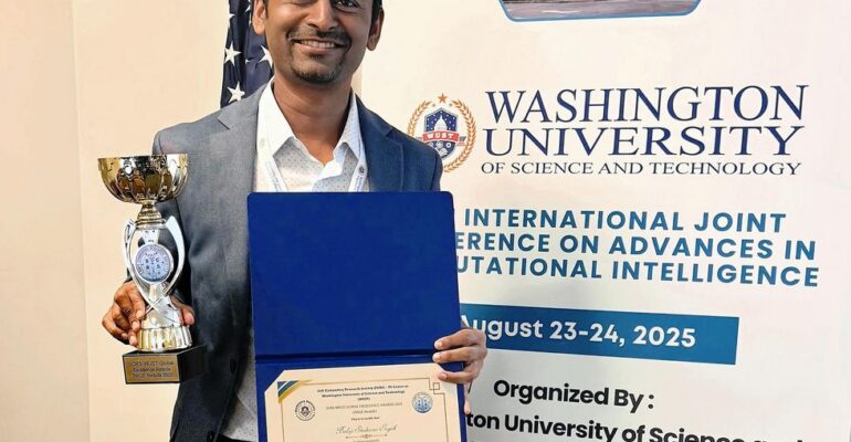 This IEEE Senior Member Develops AI Tools for E-Commerce Sites