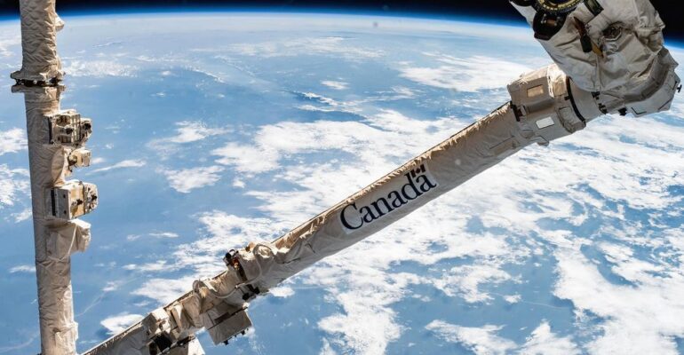NASA’s Cargo-Moving Robotic Arm Named 300th IEEE Milestone